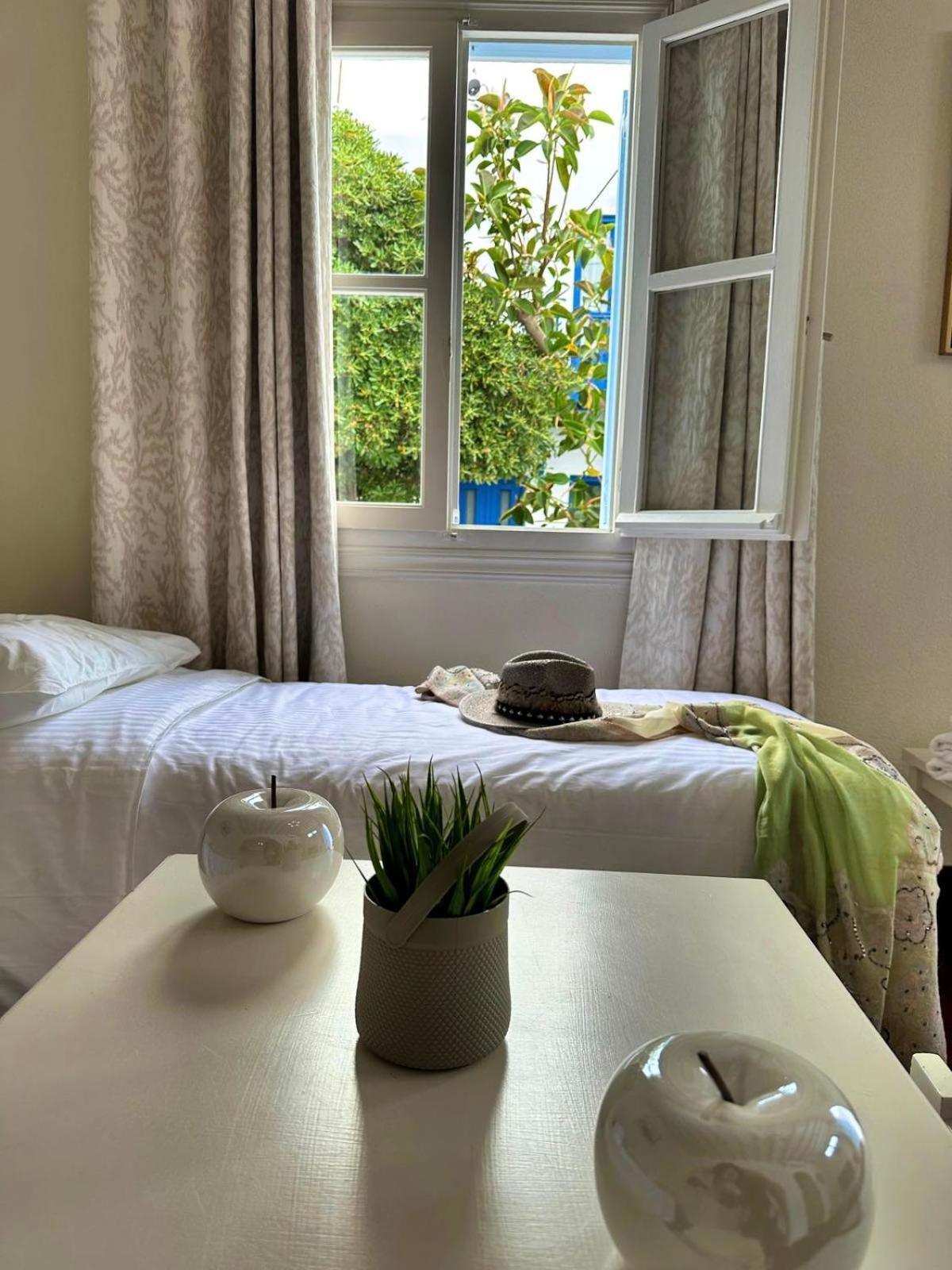 Le Coq Apartments Mykonos Town エクステリア 写真