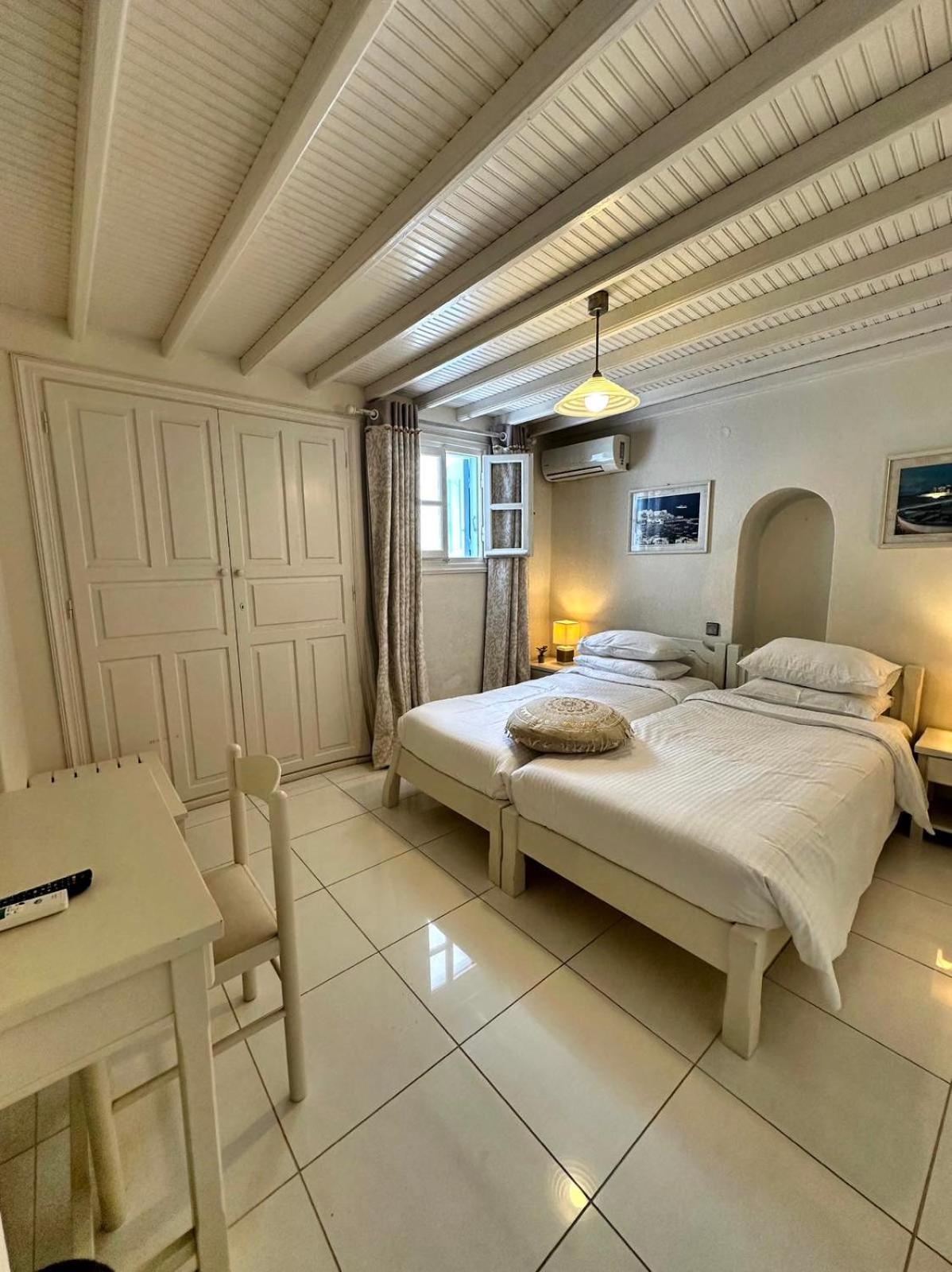 Le Coq Apartments Mykonos Town エクステリア 写真